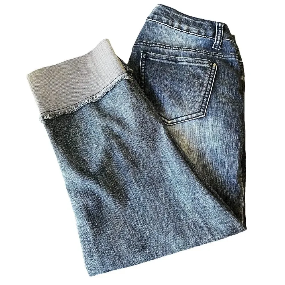 Baccini Women’s Jeans 8P Petite Distressed Embroidered Floral Boho Denim Cuffed - Picture 12 of 16